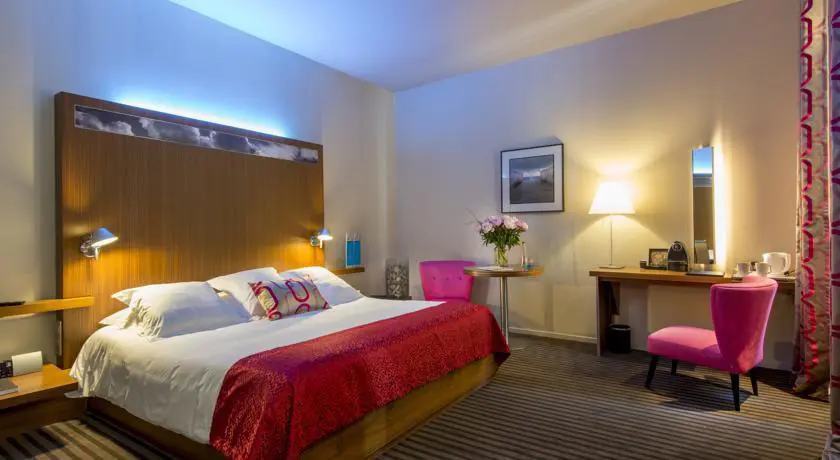 Hermoso Hotel: Reserva una habitación en los mejores hoteles